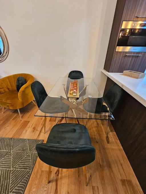 Comfortable Two Bedroom Flat 브라이턴 외부 사진
